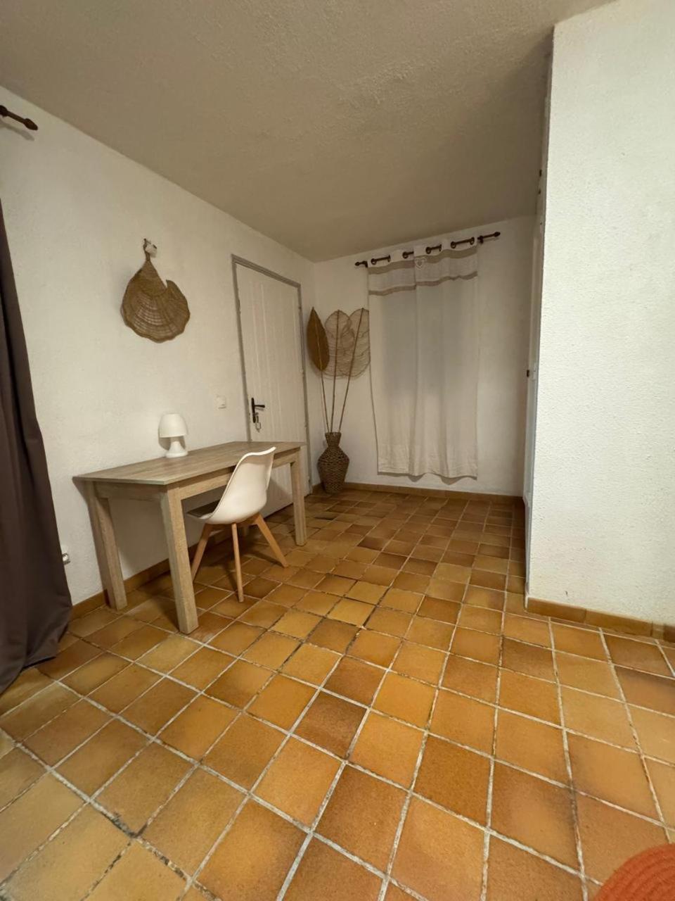 לה מול Villa Fleurie מראה חיצוני תמונה