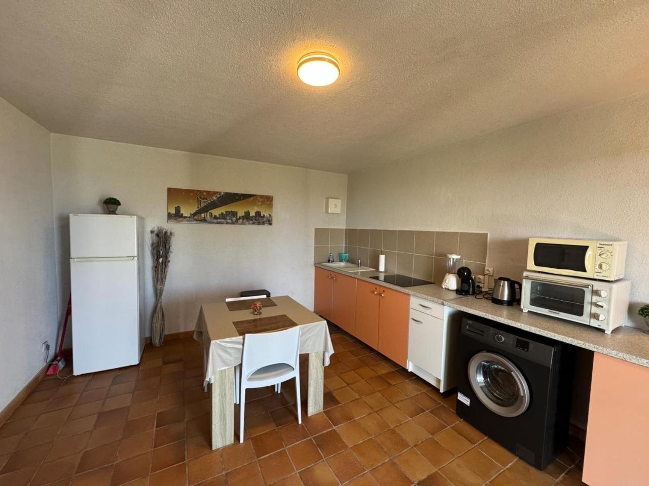 לה מול Villa Fleurie מראה חיצוני תמונה